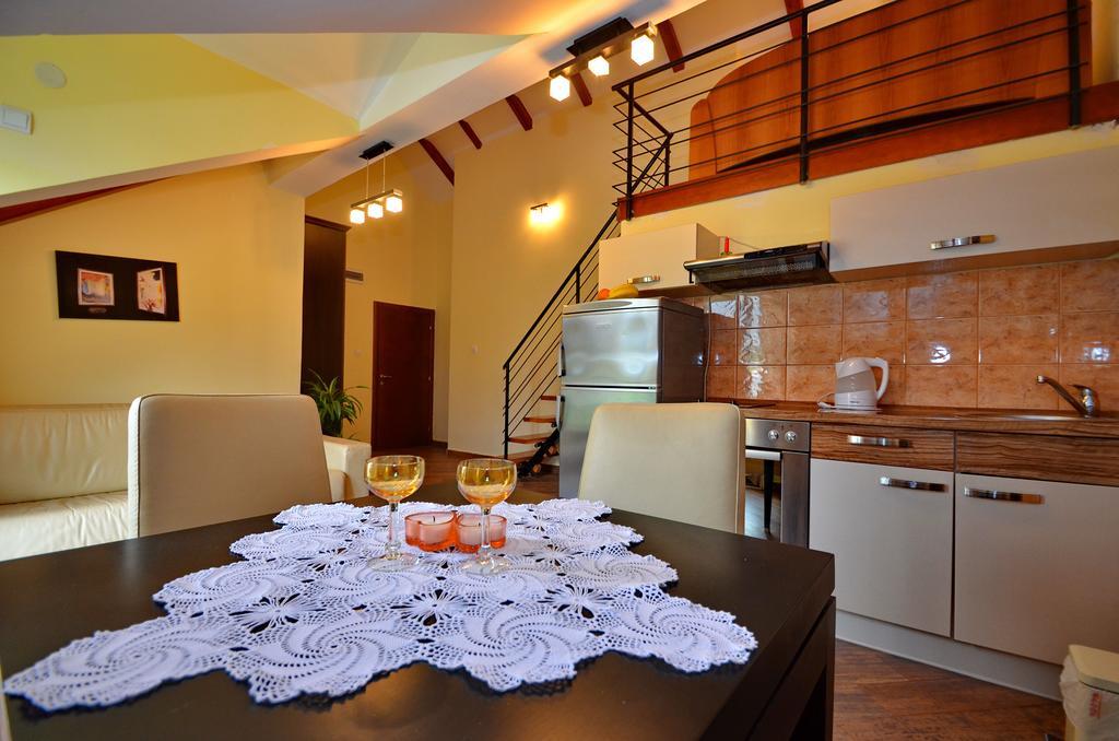 Apartments Ivetic コトル 部屋 写真